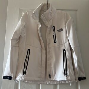 Women’s North Face summit series windstopper